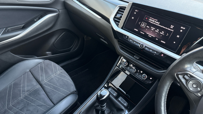 Vauxhall Grandland 1.2 Turbo Ultimate 5dr Petrol Hatchback